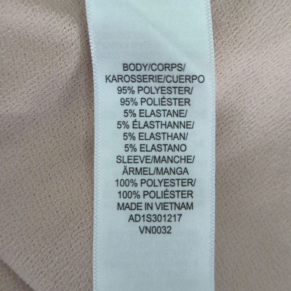 Adrianna Papell Women's Clip dots Flutter Sleeve Champagne Top NWT - Picture 5 of 7